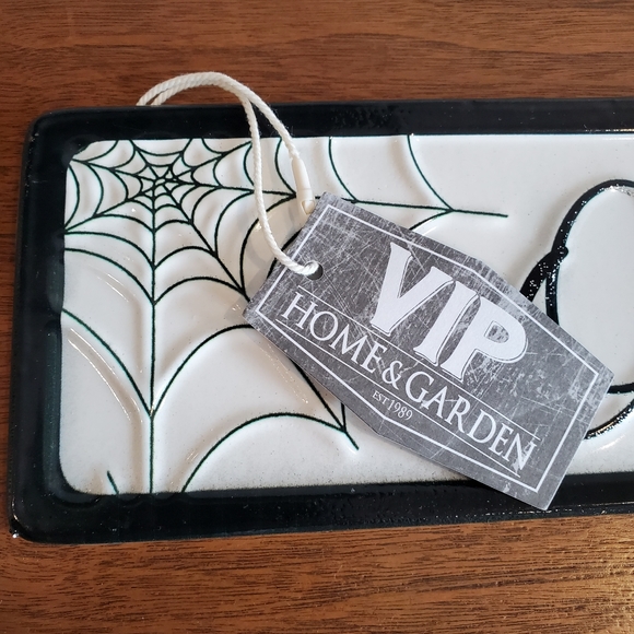 BNWT VIP Home & Garden October 31 Metal Sign Halloween - Picture 8 of 10
